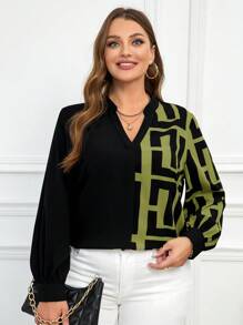 SHEIN Clasi Blusa elegante de manga larga con cuello con muesca, estampado geométrico y contraste de colores para tallas grandes