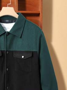 Manfinity Homme Giacca casual da uomo con tasche, in patchwork nero e verde, adatta per l'uso quotidiano