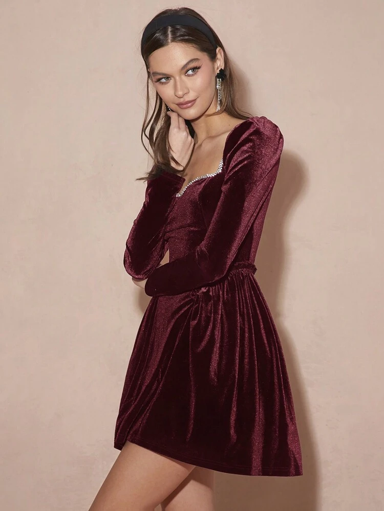 Women Velvet Sweetheart Neck Rhinestone Embellishment Waist Slimming Dress, Elegant Style For Autumn