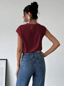 Firerie 女士简约优雅时尚通勤办公室立领不对称肩部褶皱修身衬衫 - 酒紅色 - 查看 3