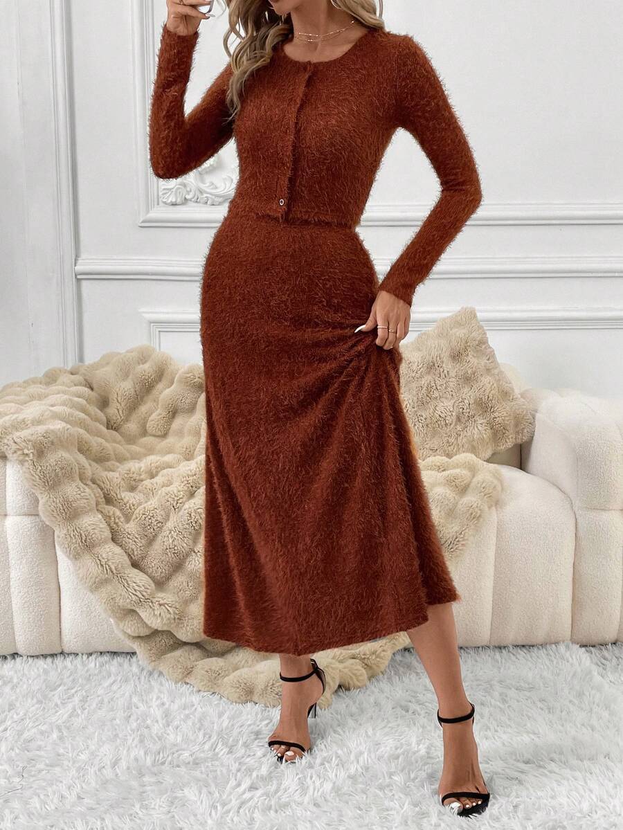 SHEIN Clasi 2pcs/Set Women Casual Solid Color Fluffy Cardigan And A