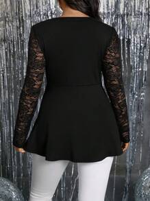 Rometta 女士扭结 V 领蕾丝拼接荷叶边下摆衬衫 - 黑色 - 查看 2