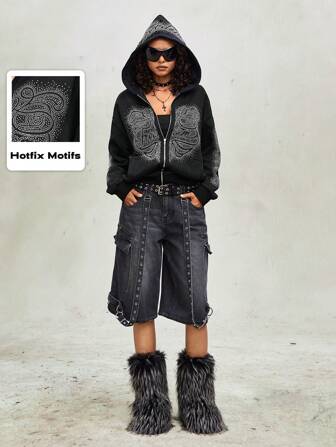 Grunge Punk Women Oversized Skull Rhinestone Graphic Fleece Hoodie Sweatshirt, Street Style