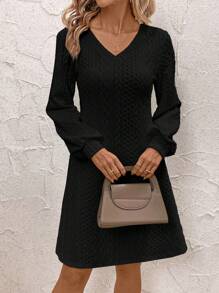 SHEIN Clasi 女士纯色 V 领长袖简约短款休闲连衣裙 - 黑色 - 查看 4