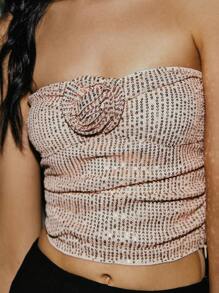 Poéselle Top doré, corset floral doré, top bandeau plissé femme à fleurs 3D pailleté. Tenue de fête, vêtements de Noël pour femmes, tenues d'automne pour femmes. Convient pour le quotidien, la rue, les sorties, les fêtes, les banquets, les invités de mariage, les clubs, les anniversaires, les concerts et autres occasions à porter. - Doré - Voir 5