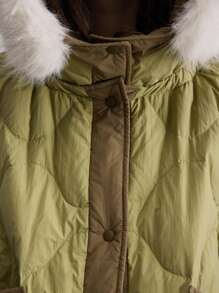 Ontre Women Olive Green Colorblock Long Sleeve Fluffy Hooded Pockets Puffer Jacket, Winter