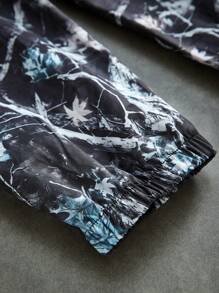 SHEIN Pantalones holgados informales de camuflaje con cordón para niños preadolescentes