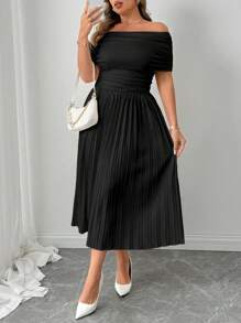 SHEIN Clasi 大码女式露肩纯色短袖褶皱连衣裙，优雅长款女装 - 黑色 - 查看 1
