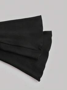 SHEIN MOD Camiseta de manga campana con cordón y hombros descubiertos en contraste, camiseta de otoño e invierno, camiseta, camiseta interior