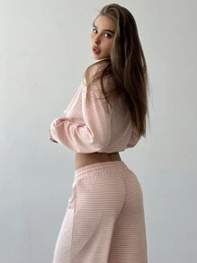 Aloruh Set de 2 piezas con conjunto casual de rayas azules y blancas para ir y venir, incluye top corto con capucha de manga larga holgada y pantalones maxi de cintura elástica