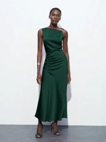 SHEIN Maija Women Simple Sleeveless Twist Metal Decor Casual Dress