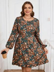 SHEIN Clasi 大码女式碎花圆领灯笼袖优雅短款度假连衣裙 - 彩色 - 查看 5