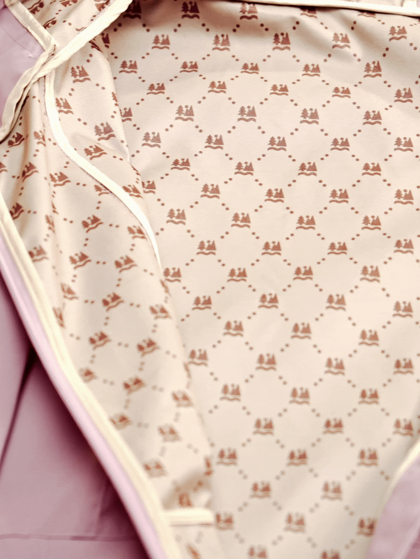 In My Nature 女士户外徒步和通勤防水连帽夹克 - 粉色 - 查看 5