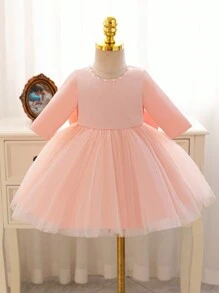 SHEIN Glamorique Kids 粉色圣诞派对装女婴连衣裙、圣诞女婴连衣裙、舞会礼服、圣诞老人连衣裙、婴儿/女孩新年连衣裙，采用缎面和网眼对比色，长袖，蝴蝶背，V 领，水钻荷叶边连衣裙 - 粉色 - 查看 2