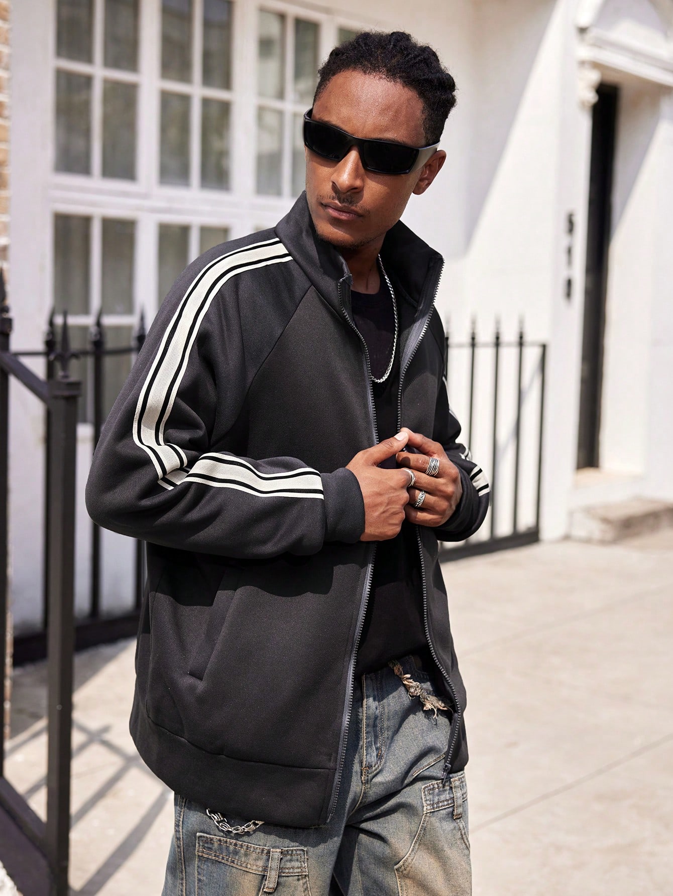 Manfinity Dauomo Oversized Sweatshirt Jacket For Men, Casual Loose Fit Sports Sweatshirt, Vintage American Style