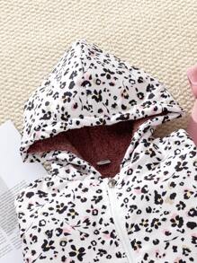 SHEIN 3pcs Young Girl Set: Fleece Heart Pattern Sweatshirt, Bowknot Sweatpants, Ditsy Floral Hooded Zipper Vest