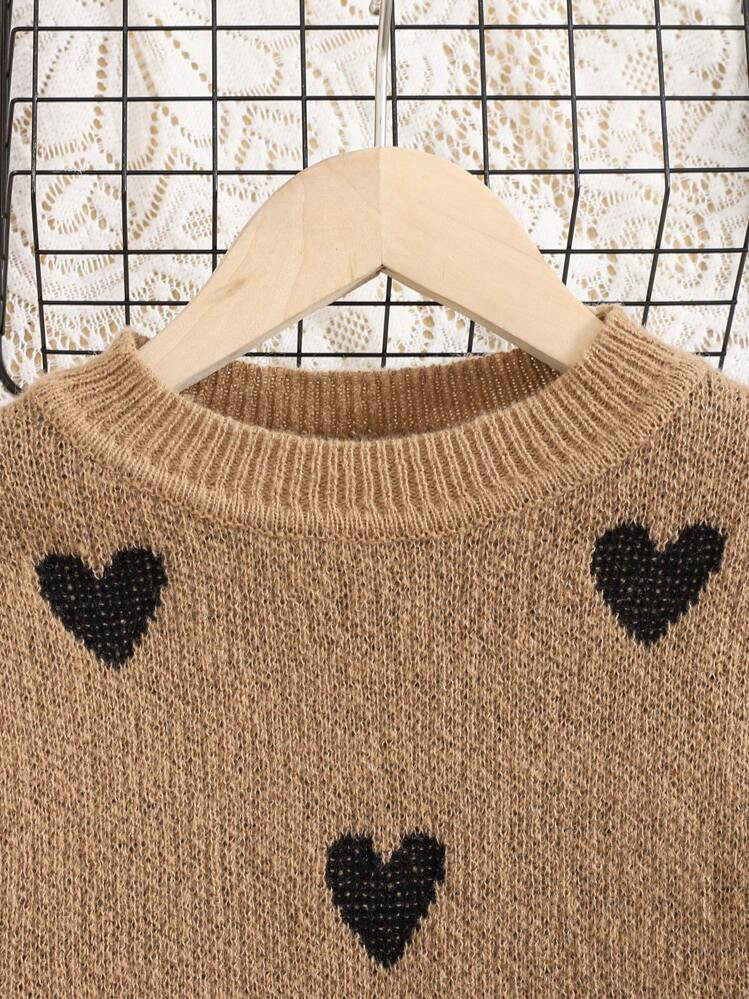 SHEIN Tween Girl Heart Pattern Drop Shoulder Round Neck Sweater And Solid Black Pleated Skirt 2 Pcs Set, For Daily Wear,Back To School, Casual Occasions, Warm For Autumn Winter, Daily Wear - Brown - View 3