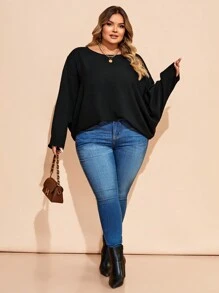 SHEIN CURVE+ Blusa de cuello redondo de unicolor con mangas tipo murciélago anchas para mujer de talla grande, otoño/invierno
