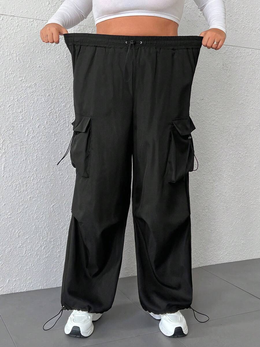 SHEIN CURVE+ Plus Size Men's Loose Casual Cargo Pants With Large