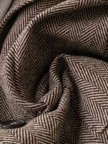 Chiquease 时尚通勤别致百搭 H 型人字形印花翻领长袖复古咖啡西装外套，秋冬 - 卡其色 - 查看 3