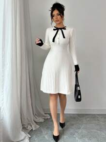 Váy dệt kim cạp cao màu mơ tương phản, cổ nơ đen, tay dài, thu/đông - Nhiều màu - Xem 1