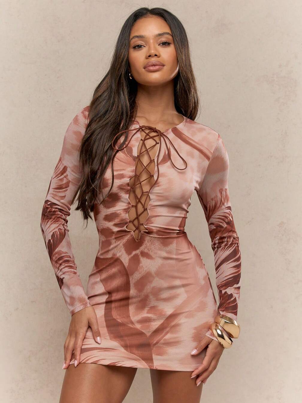 bodycon lace up front dress MISSGUIDED Printed Mesh Long Sleeves Mini ｜MISSGUIDED Homecoming dress