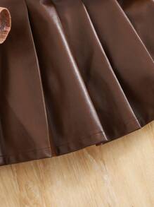 SHEIN Tween Girl 3 件套服装：罗纹立领长袖修身 T 恤、PU 褶裙、蓬松蝴蝶结装饰开衫，适合户外穿着