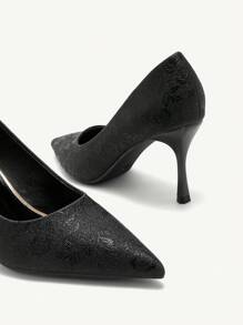 CUCCOO CHICEST Pointed Toe High Heel Floral Print Pumps For Women - Black - View 8