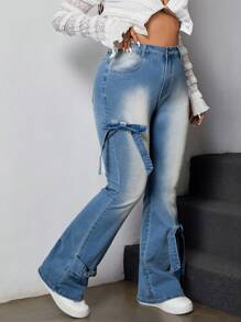 SHEIN ICON 大码休闲水洗蝴蝶装饰喇叭牛仔裤