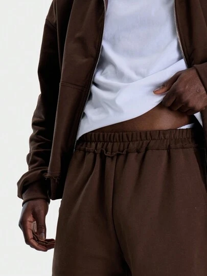 Musero 针织短裤，弹力腰带，毛边下摆细节，春夏衣橱