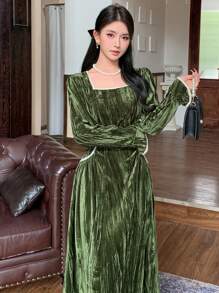 DAZY 女士秋季优雅天鹅绒褶皱腰连衣裙，新年除夕舞会礼服，秋季女装 - 綠色 - 查看 5