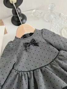 SHEIN 女婴长袖圆领碎花波点公主裙，春秋季女婴灰色连衣裙 - 灰色 - 查看 4