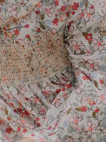 SHEIN Baby Girls Vintage Elegant  Ditsy Floral Casual Dress, Suitable For Daily Wear, Family Gathering, Holiday Celebration, Photography And Other Occasions. Can Be Worn Alone Or Paired With A Jacket Or Leggings For Different Weather And Occasions - Multicolor - View 4