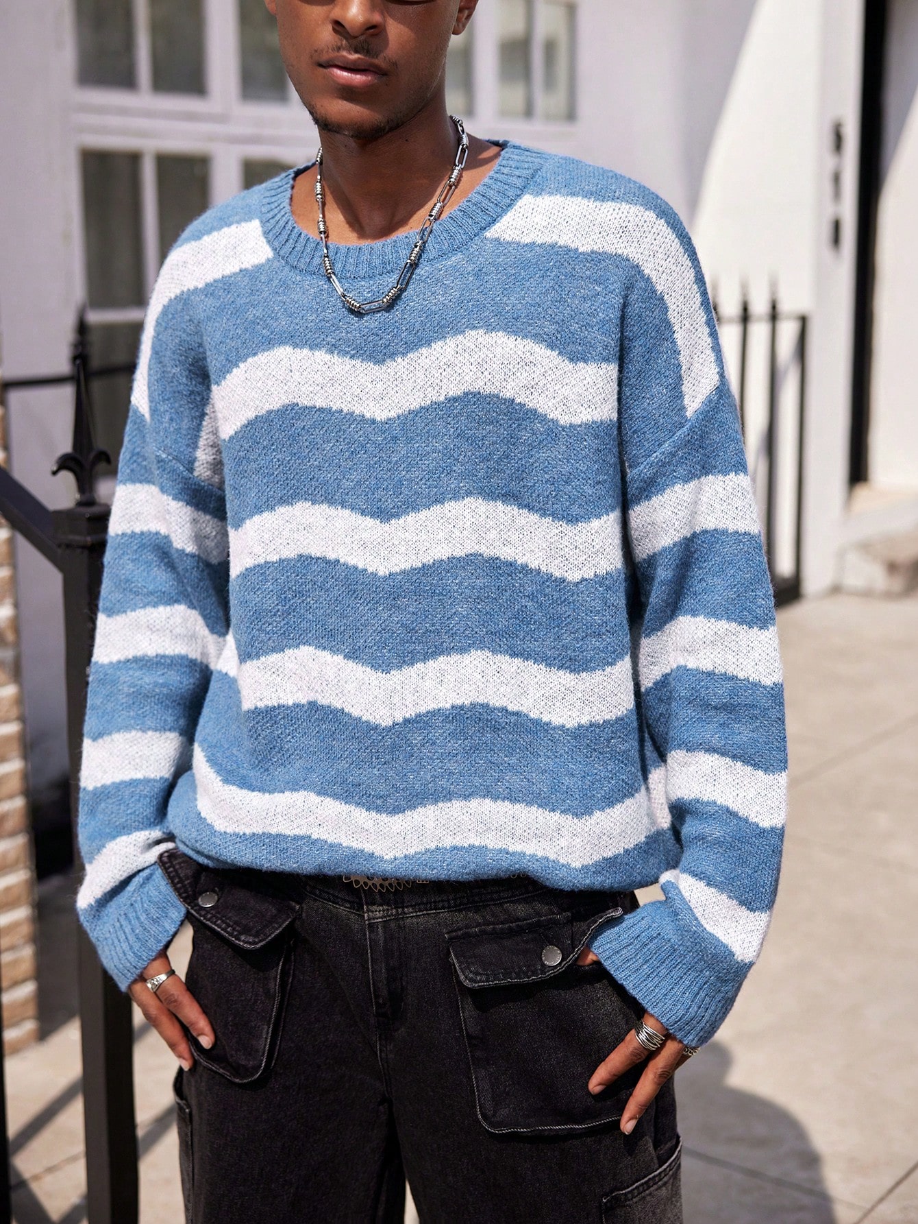 Manfinity Dauomo Men Round Neck Long Sleeve Striped Minimalist Sweater, Casual Daily Wear