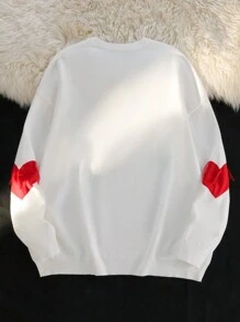 Manfinity VCAY Unisex Heart And Tassel Decor Loose Fit Crew Neck Pullover Sweater