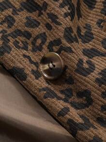 DAZY Áo thun nữ không tay cài nút phía trước họa tiết da báo tối giản thường ngày, trang phục mùa thu, trang phục công sở trở lại trường - Cà phê nâu - Xem 7