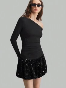Ontre 女式不对称领长袖亮片花卉荷叶边下摆迷你连衣裙，纯黑色，新年春季时尚