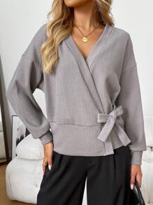 EMERY ROSE V-Neck Textured Drawstring Hem Long Sleeve Grey Cropped Sweatshirt Pullover Fall Outfit - Grey - View 6