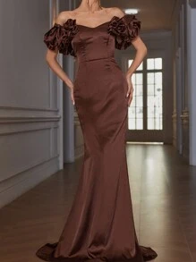 GENKIRA 女士优雅露肩高腰褶皱长款晚礼服，商务正式派对礼服，带有精致的 3D 花卉装饰 - 咖啡棕 - 查看 1