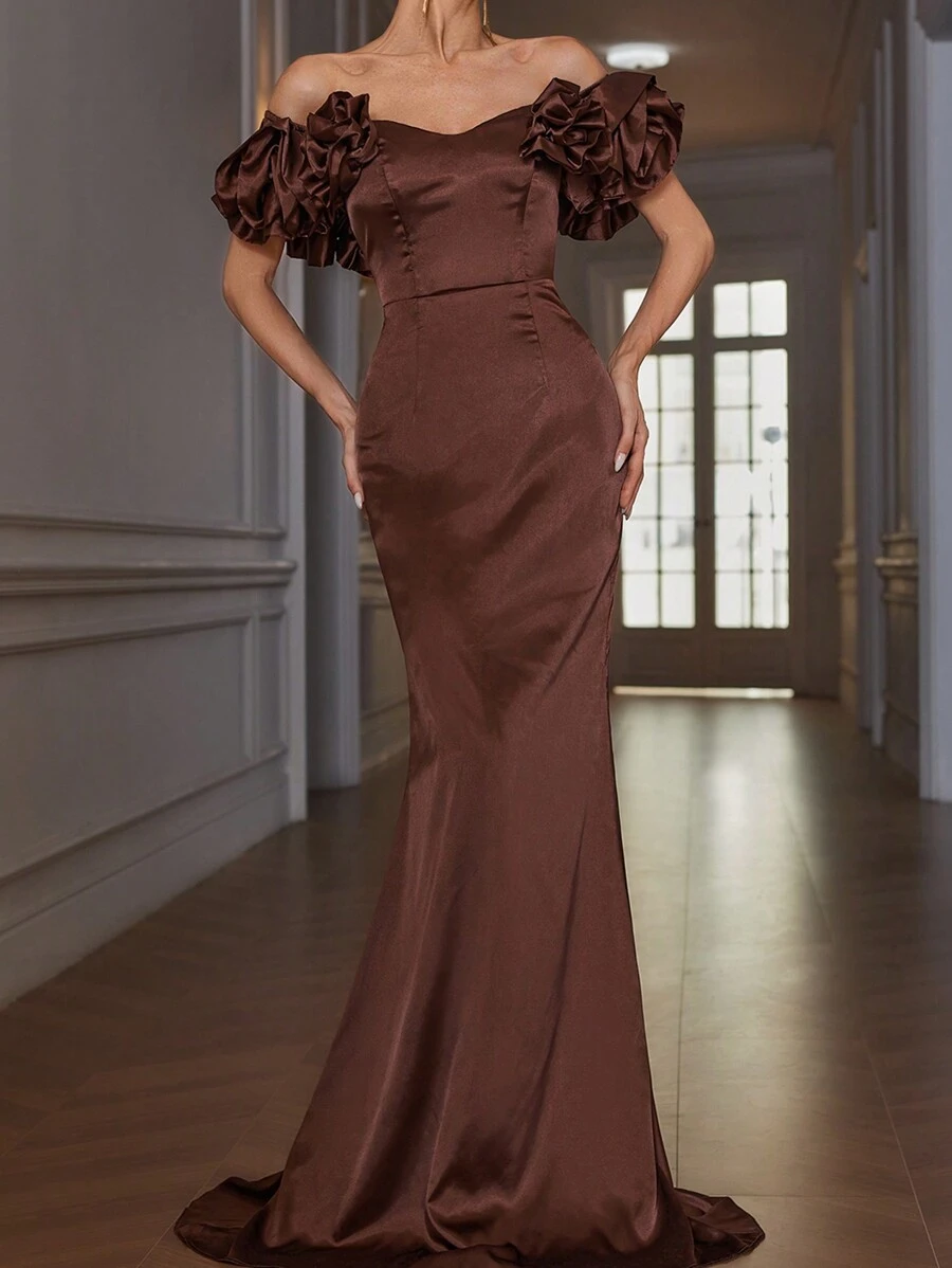 GENKIRA 女士优雅露肩高腰褶皱长款晚礼服，商务正式派对礼服，带有精致的 3D 花卉装饰 - 咖啡棕 - 查看 1