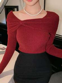 DAZY Damen eleganter einfarbiger Pullover mit asymmetrischem Kragen, Schleife und schlanker Passform, Herbstkleidung, Neujahr