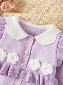 SHEIN Elladie kids Pelele de punto con cuello alto y pies para bebé niña, mono de manga larga con abotonadura a presión, decoración floral con volantes, cómodo y cálido para otoño/invierno, casual/formal, beige/caqui - Morado - Ver 6