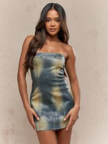 MISSGUIDED Washed Strapless Bandeau Raw Hem Mini Denim Dresses