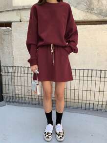 DAZY 女士纯色卫衣和迷你裙两件套，圣诞节、节日、秋季休闲套装 - 酒紅色 - 查看 5