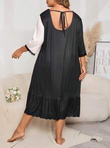 Plus Size Butterfly & Floral Contrast Color Block Ruffle Hem Nightgown - Multicolor - View 2