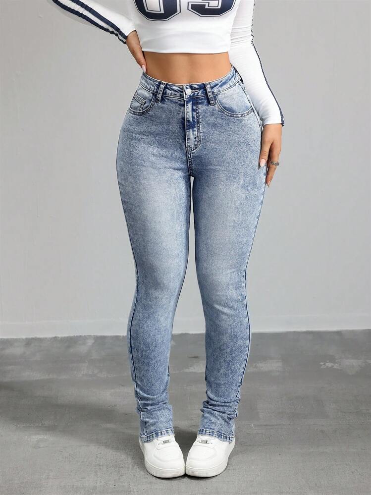 SHEIN Tall Jeans da donna sexy aderenti ed elastici con gamba a zampa, pantaloni a vita bassa blu donna a zampa di elefante, leggins a zampa di elefante in denim, pantaloni a zampa di donna alta, collant a zampa di donna alta, jeans impilati da donna - Lavaggio chiaro - Visualizzare 1