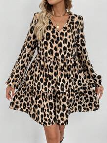 SHEIN LUNE Vestido casual, elegante y para la oficina con cuello en V, mangas abultadas, mangas farol, bajo multicapa en forma de paraguas y estampado de leopardo vintage para mujeres, otoño/invierno - Multicolor - Ver 5