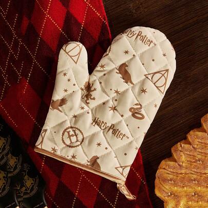 HARRY POTTER X SHEIN 1 chiếc găng tay chịu nhiệt in hình động vật và chữ cái, quà tặng, đồ dùng cho năm học mới.