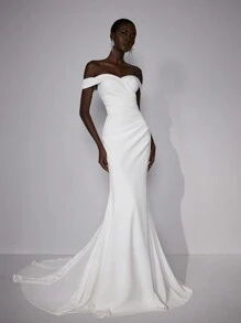 Elitara Elegant Luxurious Beige Off-Shoulder Elastic Knitted Ruched Mermaid Hem Dress With Lace Insert, Suitable For Weddings, Parties, Ceremonies, Holidays And Prom,Bride