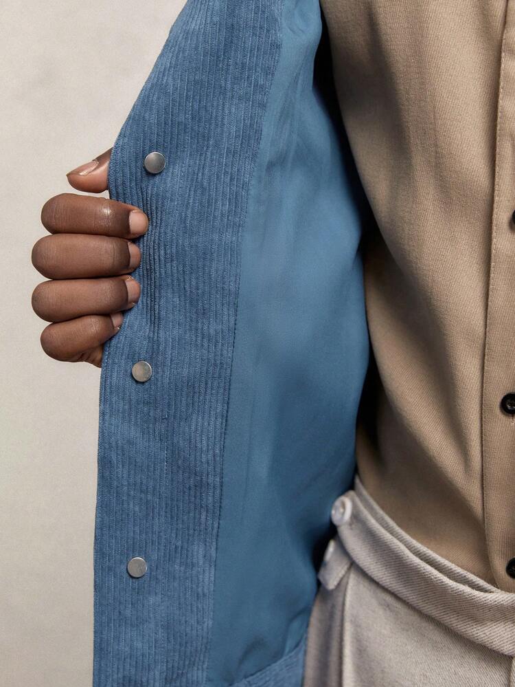Men's Loose Fitting Raglan Collar Open Front Metal Button Short Blue Jacket, Multi-Pocket Split Deconstructed Design, Suitable For Autumn/Winter Everyday Wear, Metal Chain Accessory, Letter Metal Accessory, Color Contrast Corduroy & Fleece Trim